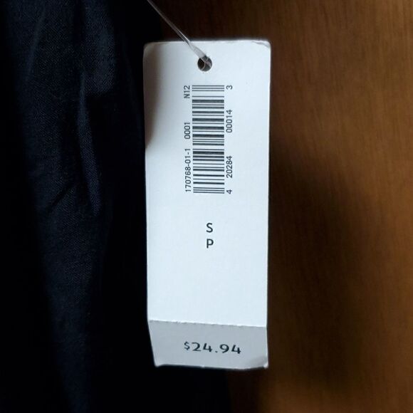 ✨️New✨️Old navy, nwt, small  - Picture 2 of 5